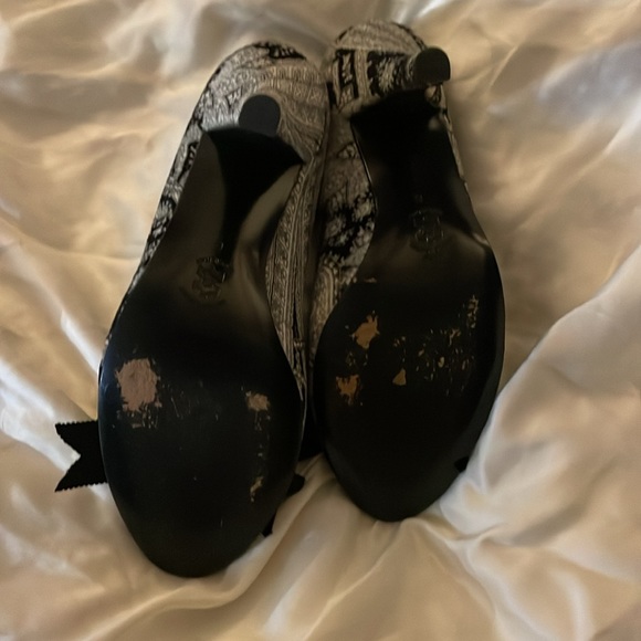 JCREW heels - Picture 2 of 6